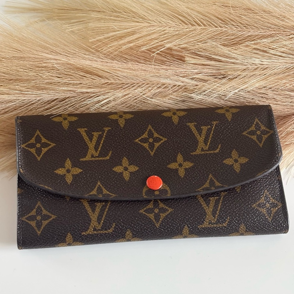 Louis Vuitton Emily Wallet
